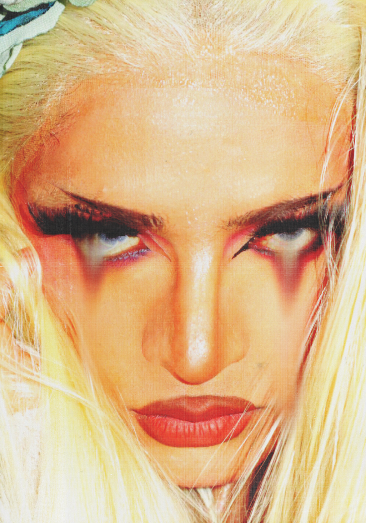 REBELLIOUS QUEEN AND THE PARADOX OF BEING HIDDEN AND BEING KNOWN